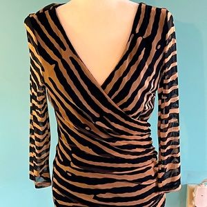 NWOT INC International Concepts Black/Tan 3/4 Sleeve Wrap Ruched Mesh Top Size L